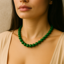 Collier artisanal en jade vert naturel 12 mm