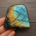 Pierre colorée en labradorite minérale