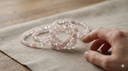 Collier qui s'emmêle : signification spirituelle et interprétations profondes