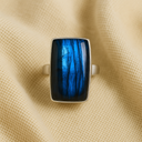 Bague en labradorite et argent