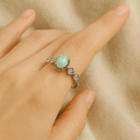 Bague en opale naturelle pour femme