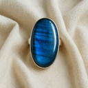 Bague élégante en labradorite véritable