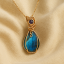Collier avec pendentif en labradorite naturelle