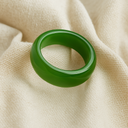 Bague en néphrite de jade