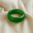 Bague verte en jade